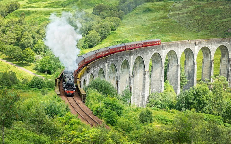 SilverOpus Travel Tours - Destination UK Scotland Train Rides